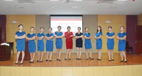 光山县讲解员服务礼仪与化妆造型培训暨服装租赁服务在县中等职业学校启动